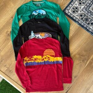 Set of 4 Colorful Graphic Long Sleeve Shirts